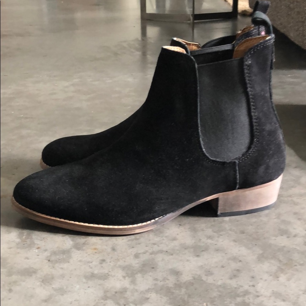 NEW TopMan “Reign” Chelsea Boots size EU 42